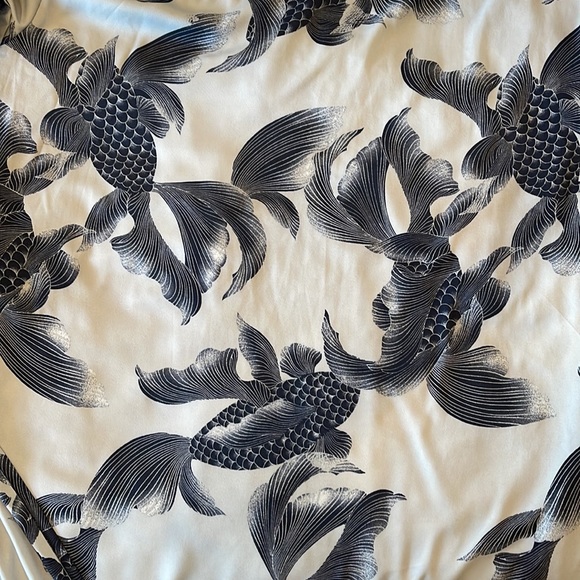 Moss Copenhagen Belted Saigon Koi Kimono - Picture 7 of 8